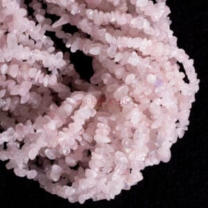 Éclats de quartz rose 3 x 5 mm, 1 fil