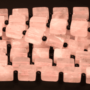 Quarzo rosa cuboide rosa 10 x 15 mm, 1 filo
