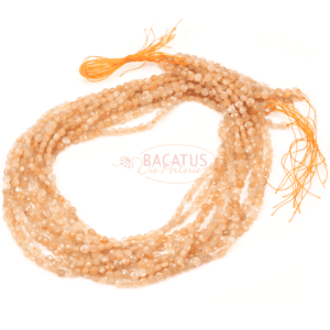 Sunstone coins faceted beige approx. 4 mm, 1 strand