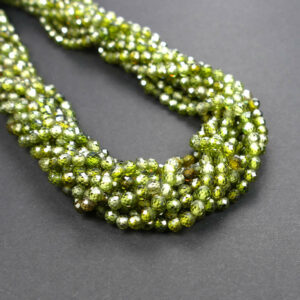 Zirconia faceted round green 4 mm, 1 strand
