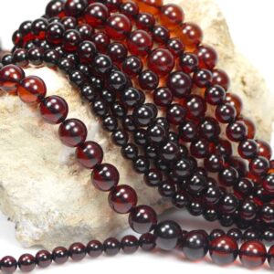 Amber balls shiny red-brown 5 – 8 mm, 1 strand