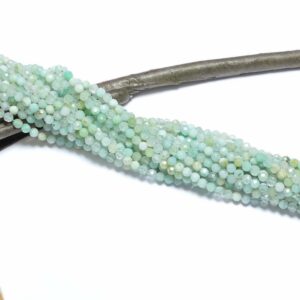 Opal faceted round light green 2 – 4 mm, 1 strand