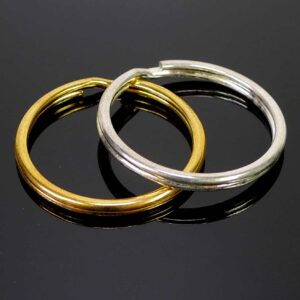 Portachiavi ad anello diviso in metallo grande 35 mm