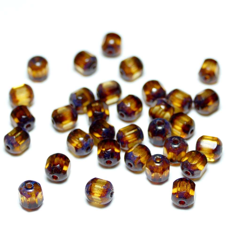 100 böhmische Barock Perlen geschliffen lila 6x6 G10138 