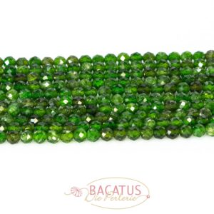 Diopside plain round faceted green 3 – 4 mm, 1 strand
