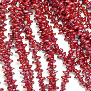 SuperDuo Beads Twin 2,5×5 mm Opaque Coral Red Nebula (77), 1 Strang