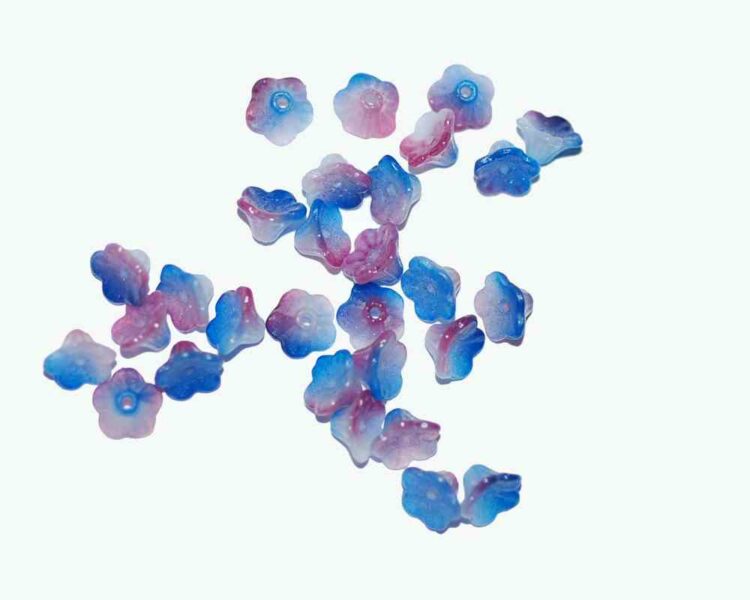 Blütenkelche_blau-pink