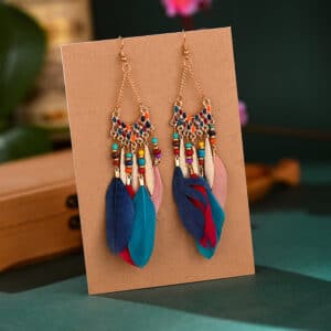 Boucles d’oreilles Boho Style plumes colorées 13 x 3 cm 1 paire