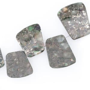 Impression Jaspis und Pyrit Collier grün ca.16×24–29×35mm, 1 Strang