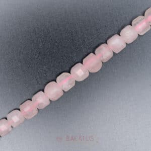 Rose quartz cube faceted approx 4x4mm, 1 strand