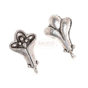 Metal pendants lily, silver 15 x 9 mm 5 pieces